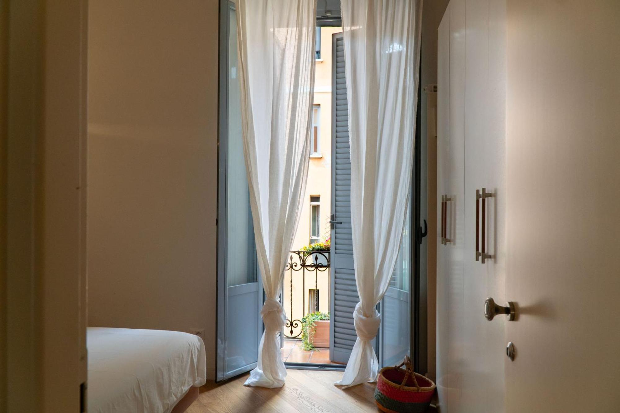 Casa Holden Al Parco Sempione Apartment มิลาน ภายนอก รูปภาพ